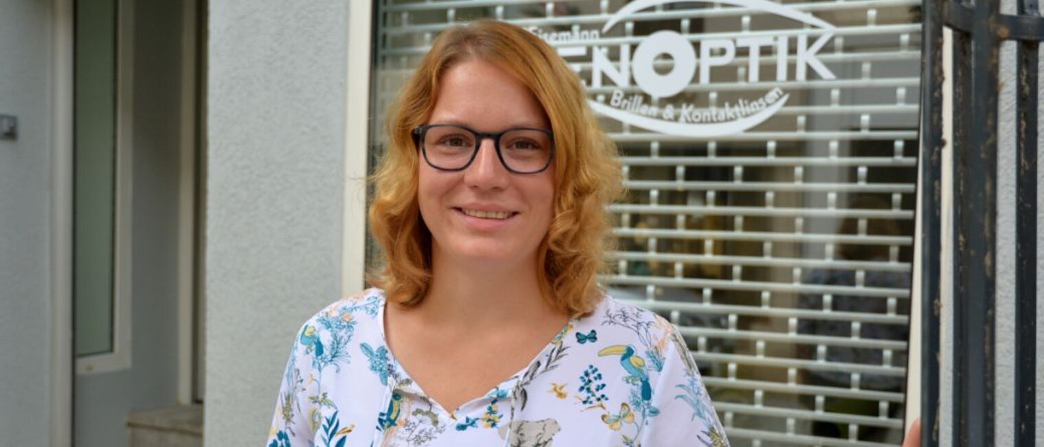 Optikermeisterin Nadine Eisemann gründet mithilfe der Meistergründungsprämie in Oschersleben ihr eigenes Unternehmen.
