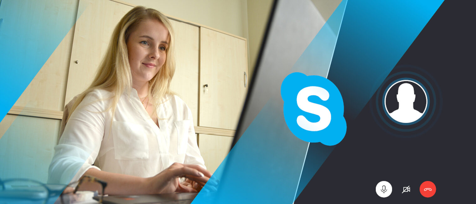 Stefanie Garbe, Beraterin für das Programm "Passgenaue Besetzung", berät per Skype.