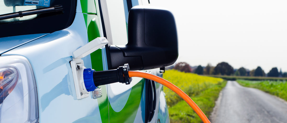 antrieb, atomausstieg, atomkraft, aufladestation, auto, batterie, charging, detail, e-car, ecar, elektrisch, elektro, elektroauto, elektrofahrzeug, elektromobil, elektromobilität, elektromotor, elektrotankstelle, energien, energiewende, erneuerbare, ersparnis, fahrzeug, feld, futuristisch, himmel, kostensenkung, laden, ladestation, mobilität, nachhaltig, regenerative, solarenergie, solartankstelle, sonne, sonnenenergie, sparen, steckdose, straße, strom, tanken, technologie, treibstoff, umwelt, umweltfreundlich, weg, windenergie, zapfhahn, zukunft, ökologisch, elektro, auto, banner, elektroauto, elektrofahrzeug, elektromobil, ecar, antrieb, atomausstieg, atomkraft, aufladestation, batterie, detail, e-car, elektrisch, elektromobilitt, elektromotor, elektrotankstelle, energien, energiewende, erneuerbare, ersparnis, fahrzeug, feld, futuristisch, himmel, kostensenkung, laden, ladestation, mobilitt, nachhaltig, regenerative, solarenergie, solartankstelle, sonne, sonnenenergie, sparen, steckdose, strae, strom, tanken, technologie, treibstoff, umwelt, umweltfreundlich, weg, windenergie, zapfhahn, zukunft, kologisch