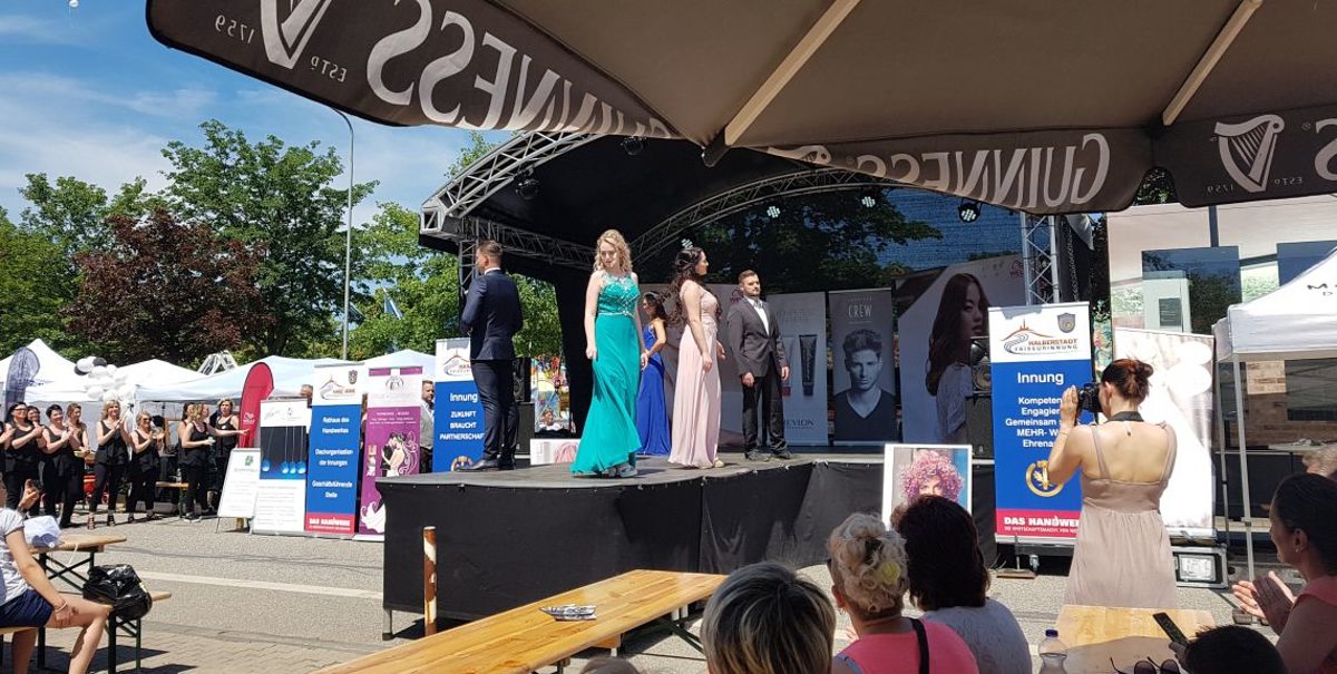 Modenschau im Rahmen des Sachsen-Anhalt-Tages 2019 in Quedlinburg Modenschau im Rahmen des Sachsen-Anhalt-Tages 2019 in Quedlinburg
