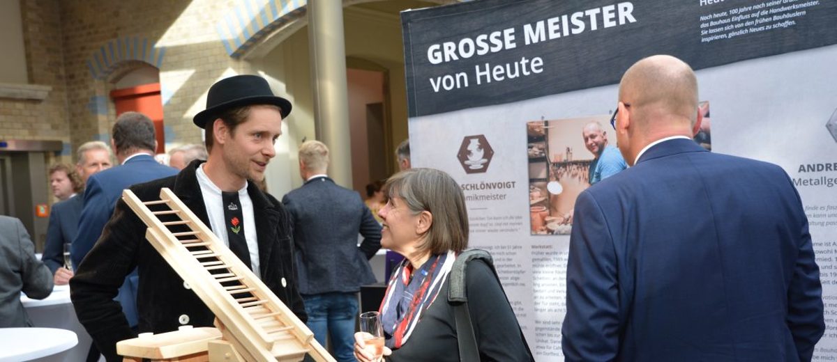2019-10-01-Titelbild-Bauhaus