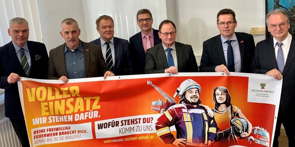 Gemeinsame Erklärung unterzeichnet: Schulterschluss von Landesregierung Sachsen-Anhalt, Industrie- & Handels- sowie Handwerkskammern. Gemeinsame Erklärung unterzeichnet: Schulterschluss von Landesregierung Sachsen-Anhalt, Industrie- & Handels- sowie Handwerkskammern.