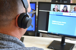 Online-Seminare sorgen für eine zeit- und standortunabhängige Vermittlung von Wissen.