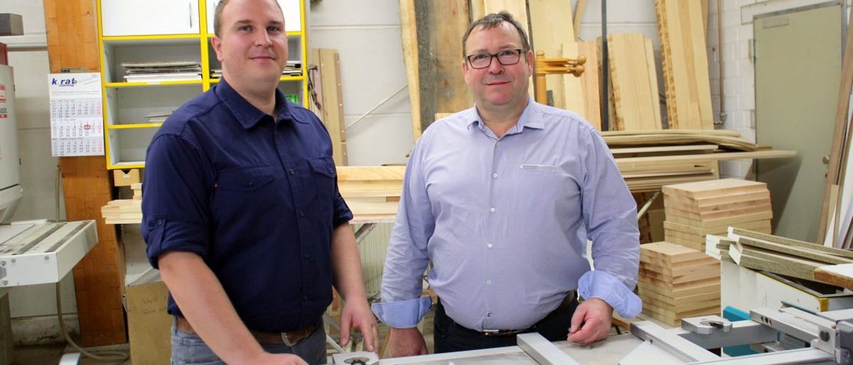 Peter Ewert (r.) und sein Nachfolger Kai Franke. Peter Ewert (r.) und sein Nachfolger Kai Franke.