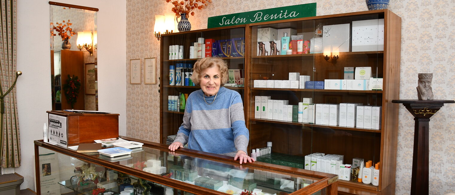 Benita Behrends führt in Magdeburg seit 65 Jahren ihren Kosmetiksalon. Benita Behrends führt in Magdeburg seit 65 Jahren ihren Kosmetiksalon.
