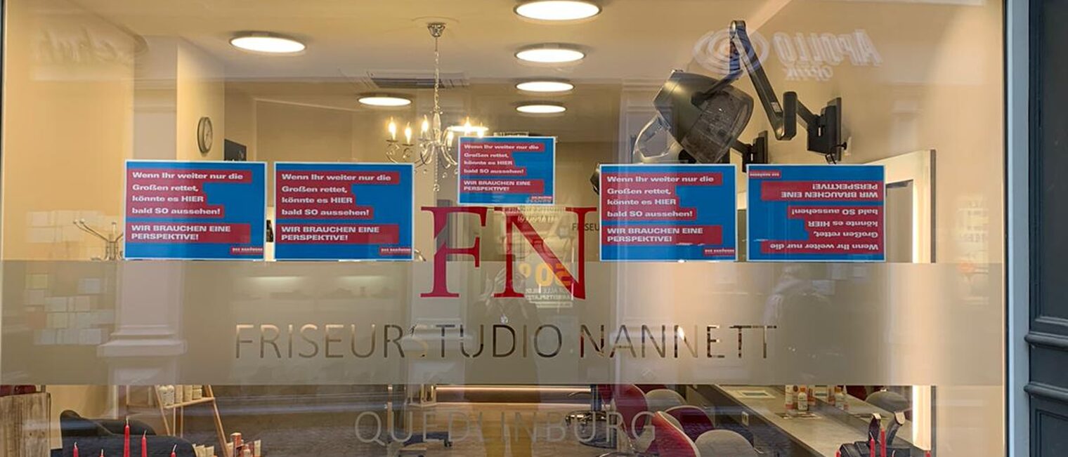 Schaufenster Friseurstudio Nannett Quedlinburg