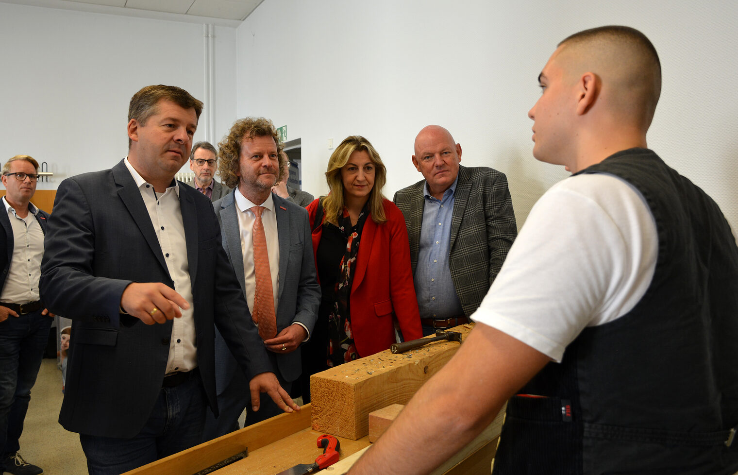 Wirtschaftsminister Sven Schulze (v-l.), Präsident Andreas Dieckmann, Europa-Abgeordnete Alexander Mehnert, Landesabgeordnete Jörg Bernstein.