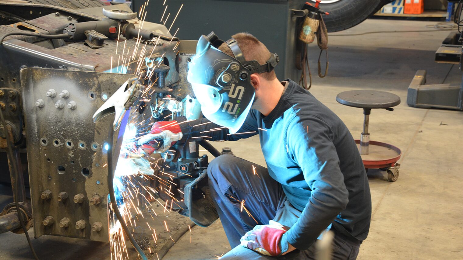 Patrice Eich aus Kroppenstedt ist der beste Nachwuchs-Metallbauer 2024 aus Sachsen-Anhalt.