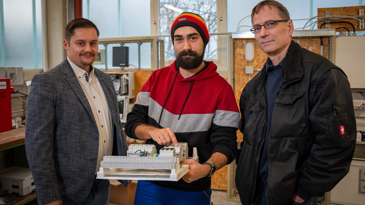 Ritter Starkstromtechnik Magdeburg GmbH & Co. KG gehört zu den TOP Ausbildern 2024.